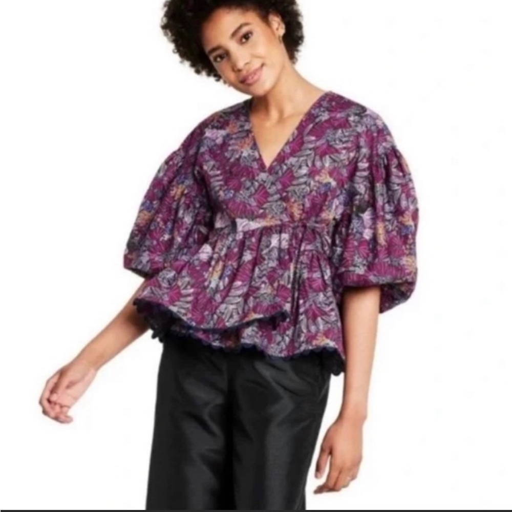 KIKA VARGAS Women’s Size XL Top Blouse Wrap Style Peplum Floral Purple NWT - Picture 2 of 16